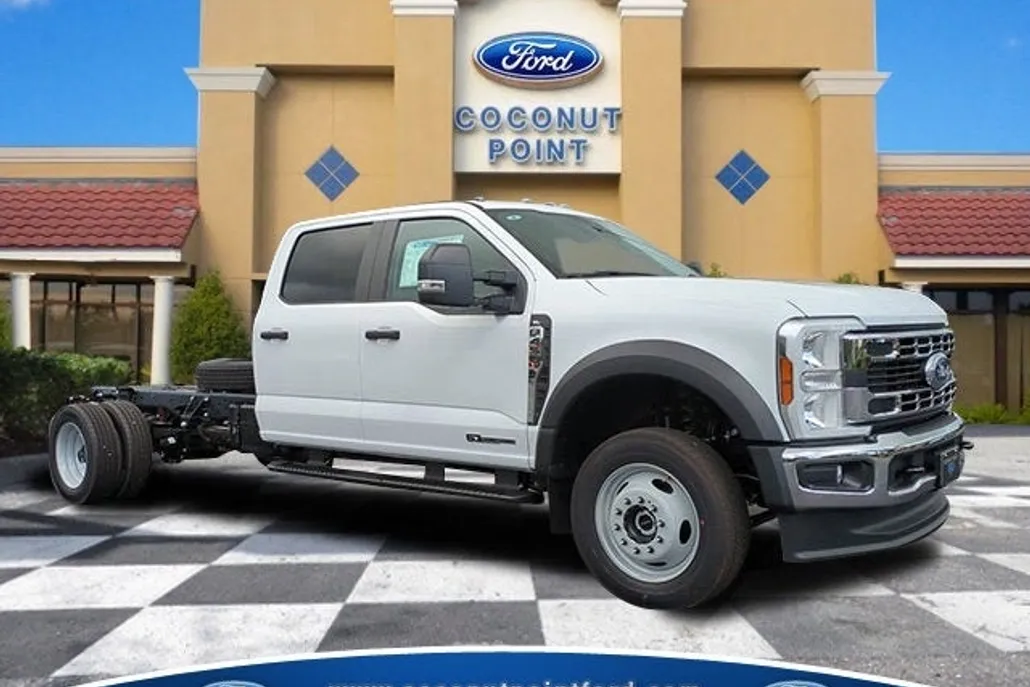 2026 Ford F-450 photo 1