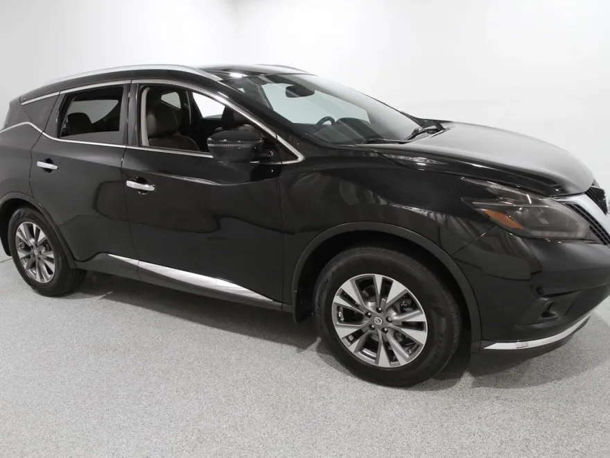 2018 Nissan Murano SL photo 1