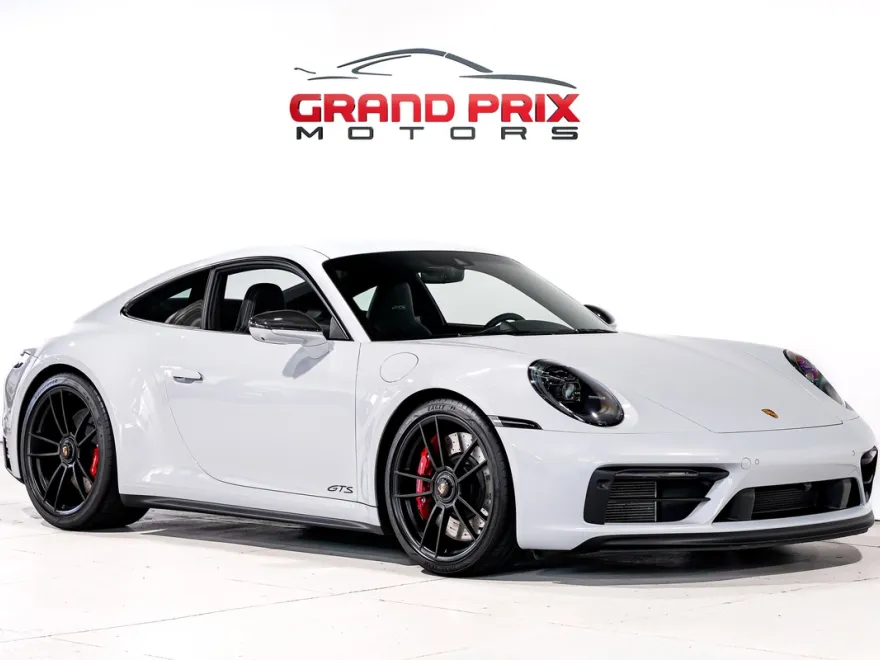 2023 Porsche 911 GTS photo 1