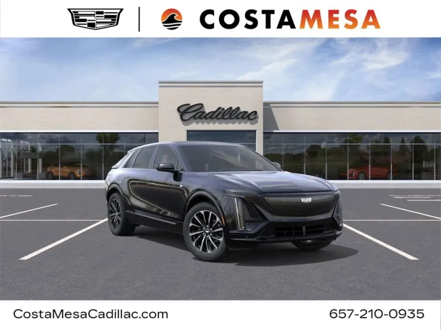 2025 Cadillac Lyriq Sport photo 1