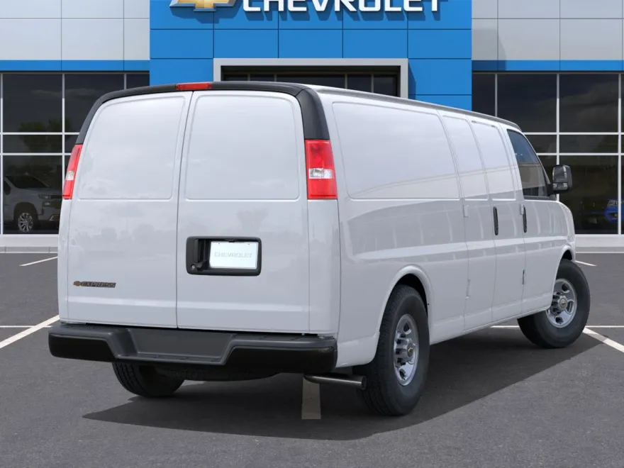 2025 Chevrolet Express Cargo 2500 photo 1
