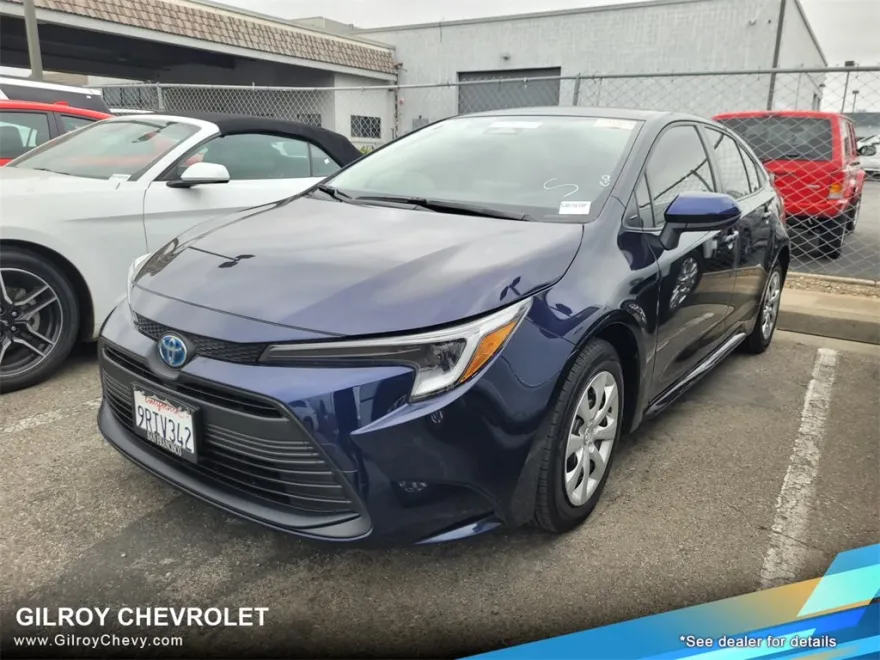 2025 Toyota Corolla Hybrid LE photo 1