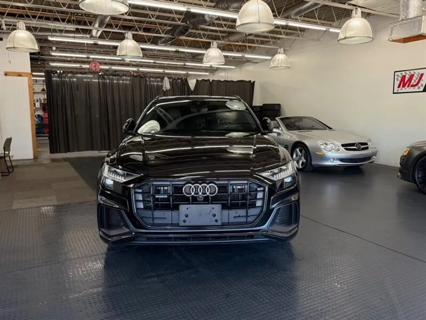 2019 Audi Q8 Prestige 55 photo 1