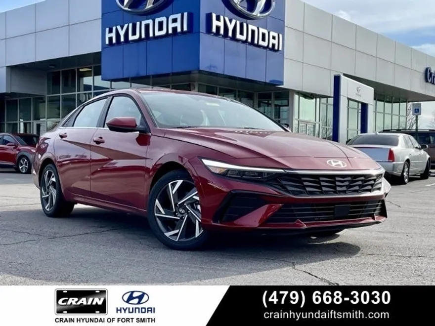 2025 Hyundai Elantra SEL Convenience photo 1