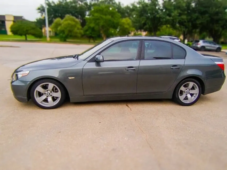 2007 Bmw 525i 5-Series photo 1