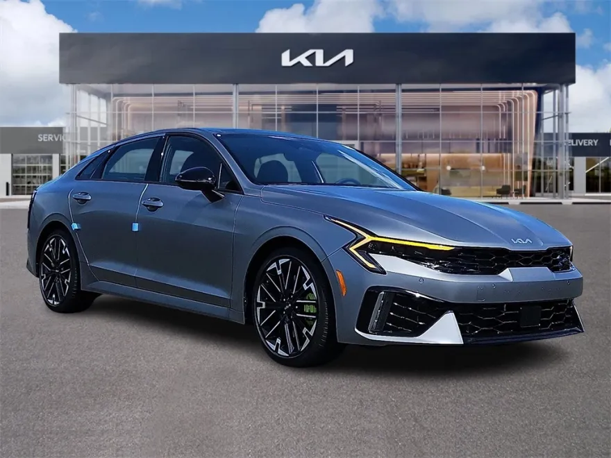 2026 Kia K5 GT photo 1