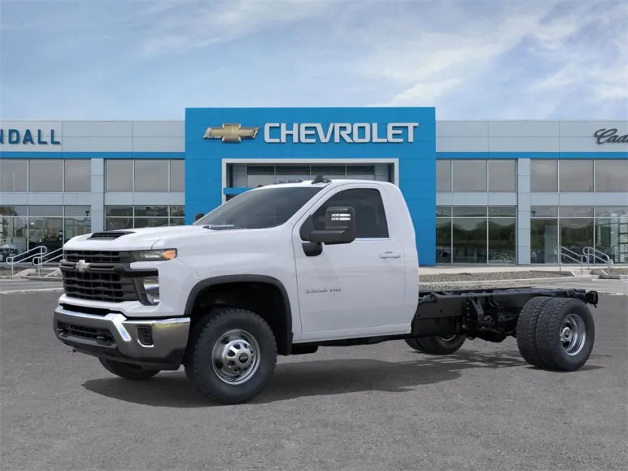 2025 Chevrolet Silverado 3500HD Work Truck photo 1