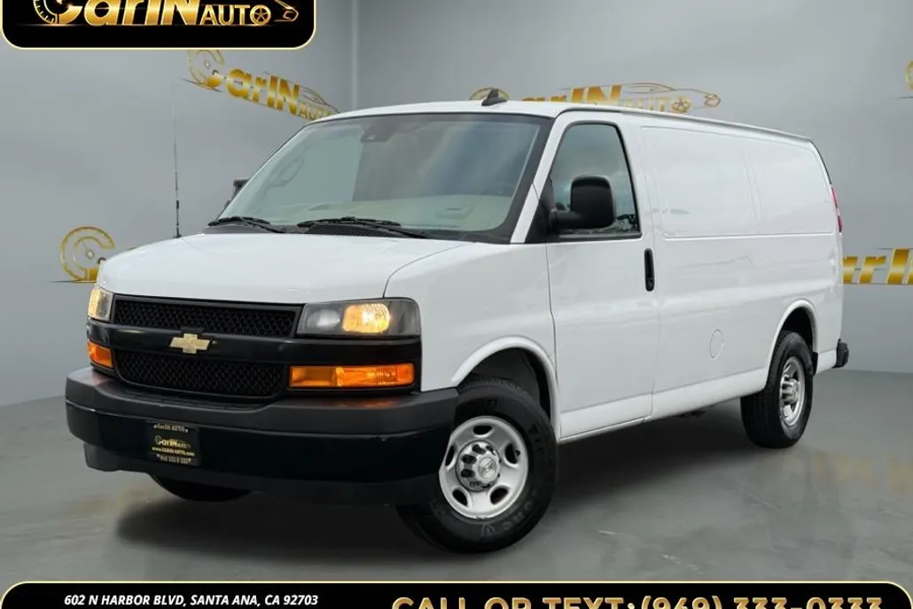 2020 Chevrolet Express Cargo Van 3500 photo 1