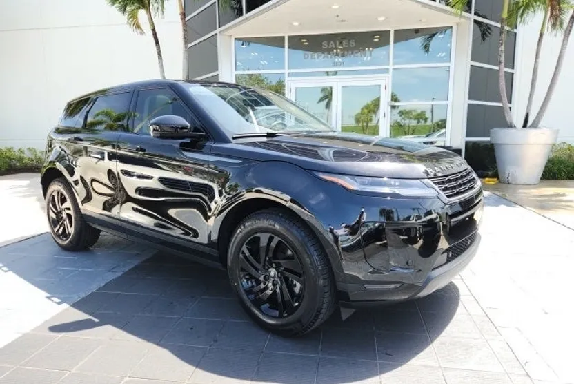 2024 Land Rover Range Rover Evoque S photo 1