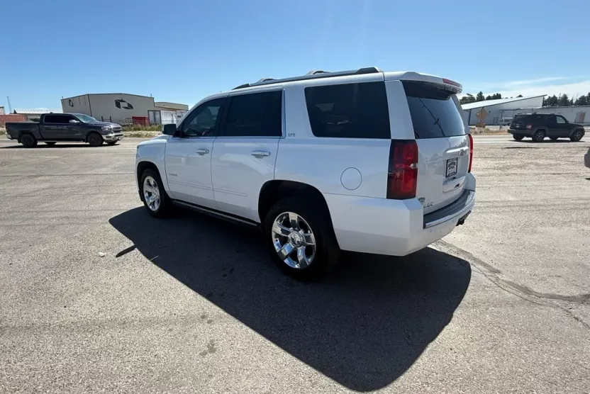 2016 Chevrolet Tahoe LTZ photo 1
