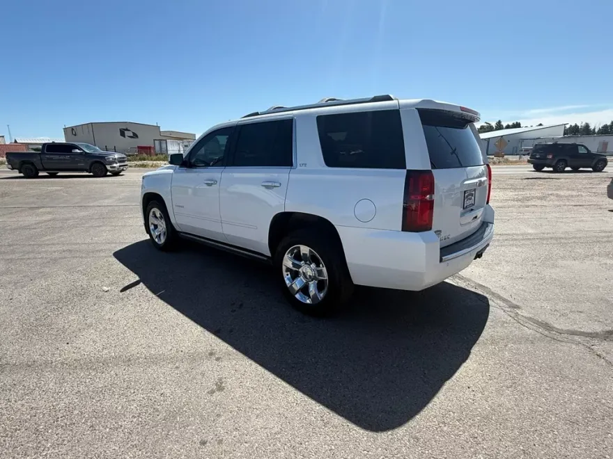 2016 Chevrolet Tahoe LTZ photo 1