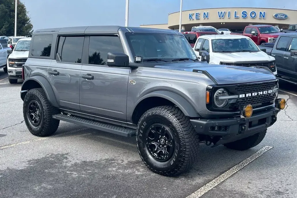 2023 Ford Bronco Wildtrak photo 1