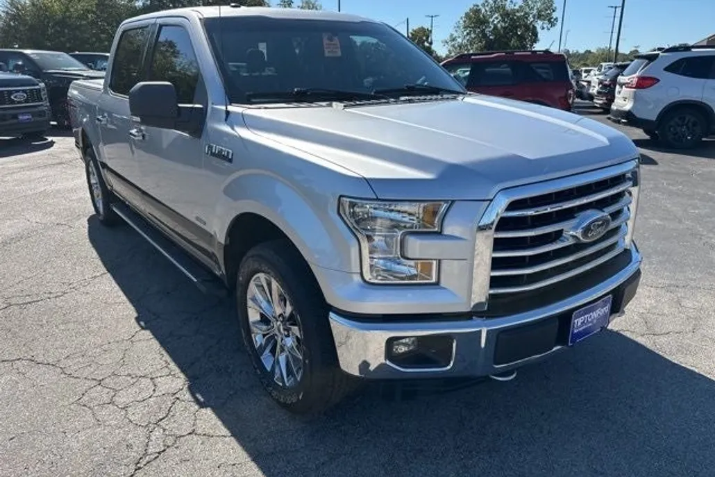 2015 Ford F-150 XLT photo 1
