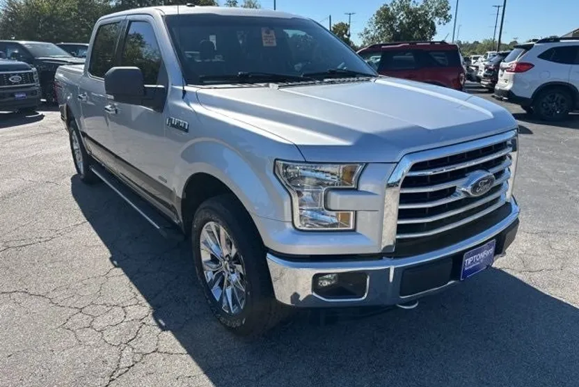 2015 Ford F-150 XLT photo 1