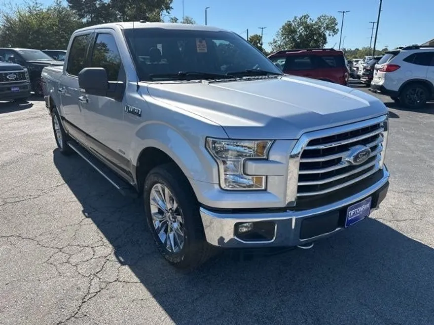 2015 Ford F-150 XLT photo 1