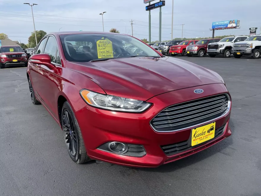 2014 Ford Fusion SE photo 1