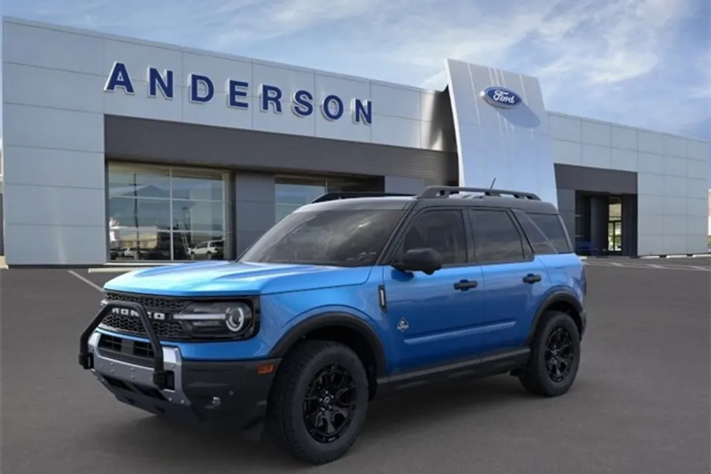 2025 Ford Bronco Sport Outer Banks photo 1