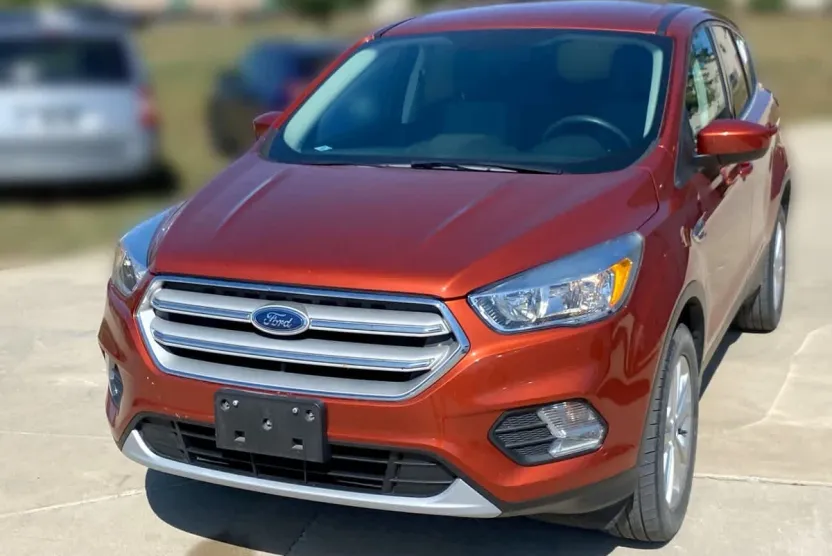 2019 Ford Escape SE photo 1