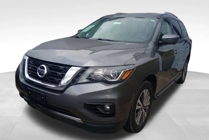 2020 Nissan Pathfinder SL photo 1