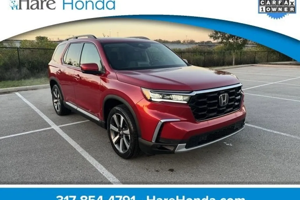 2025 Honda Pilot Touring photo 1