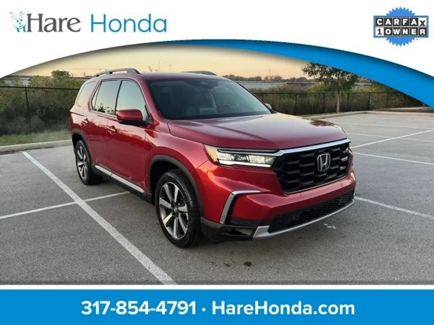 2025 Honda Pilot Touring photo 1
