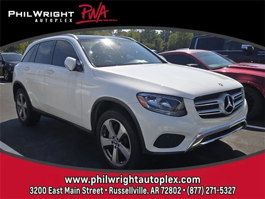 2019 Mercedes Benz GLC 300 photo 1