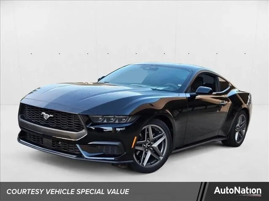 2025 Ford Mustang EcoBoost photo 1