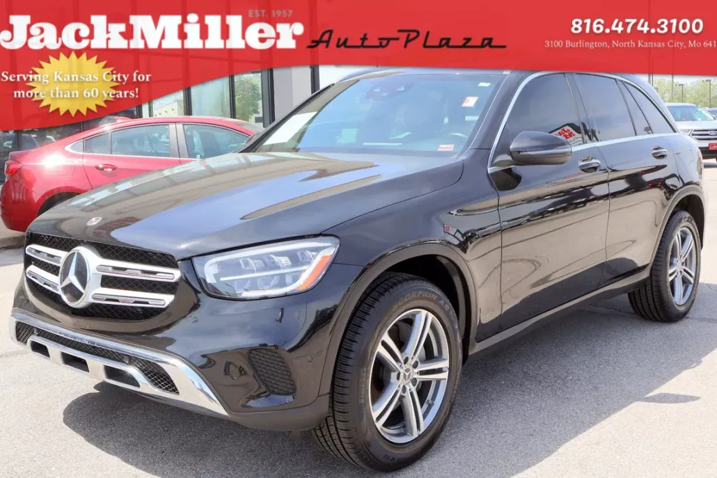 2021 Mercedes Benz GLC 300 photo 1