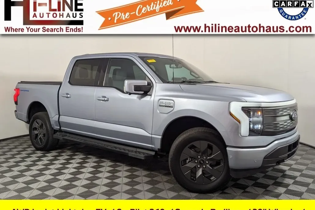 2022 Ford F-150 Lightning Lariat photo 1