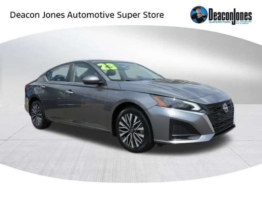 2023 Nissan Altima 2.5 SV photo 1