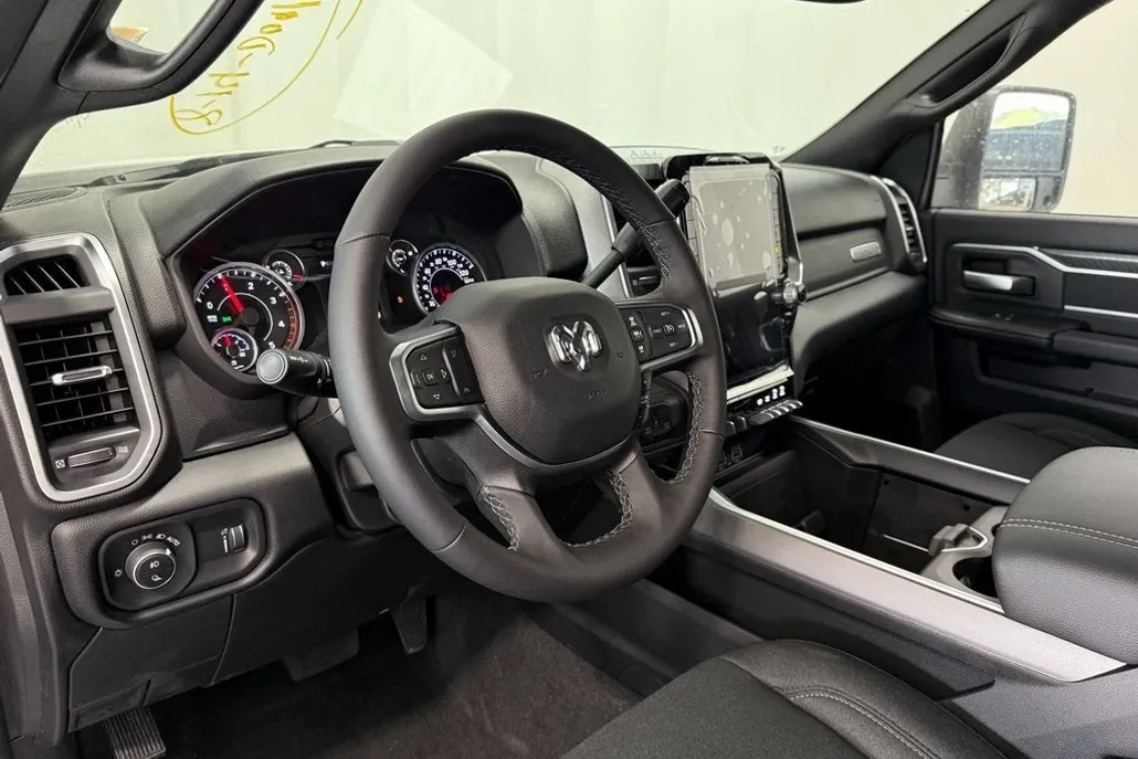 2025 Ram 2500 Big Horn photo 1