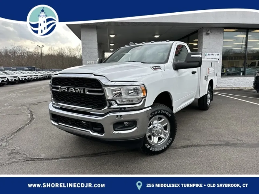 2024 Ram 3500 Tradesman photo 1
