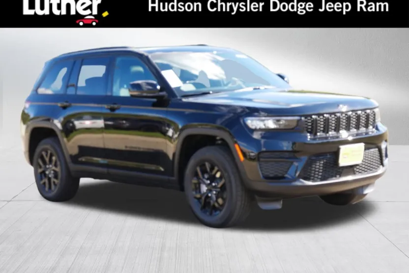 2025 Jeep Grand Cherokee Altitude X photo 1
