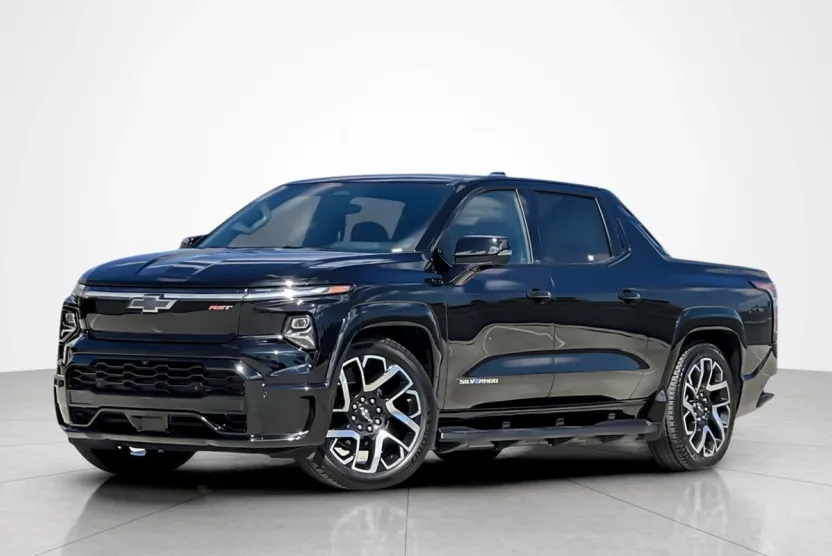 2024 Chevrolet Silverado EV RST photo 1