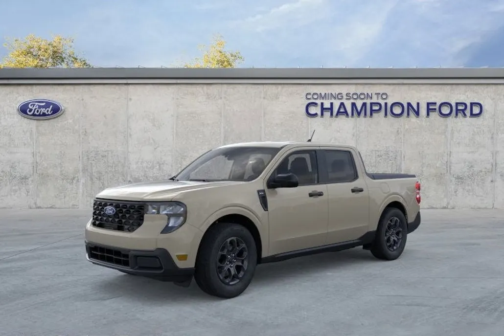2025 Ford Maverick XLT photo 1