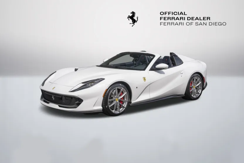2022 Ferrari 812 GTS Base photo 1