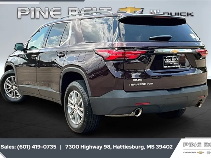 2023 Chevrolet Traverse Cloth photo 1
