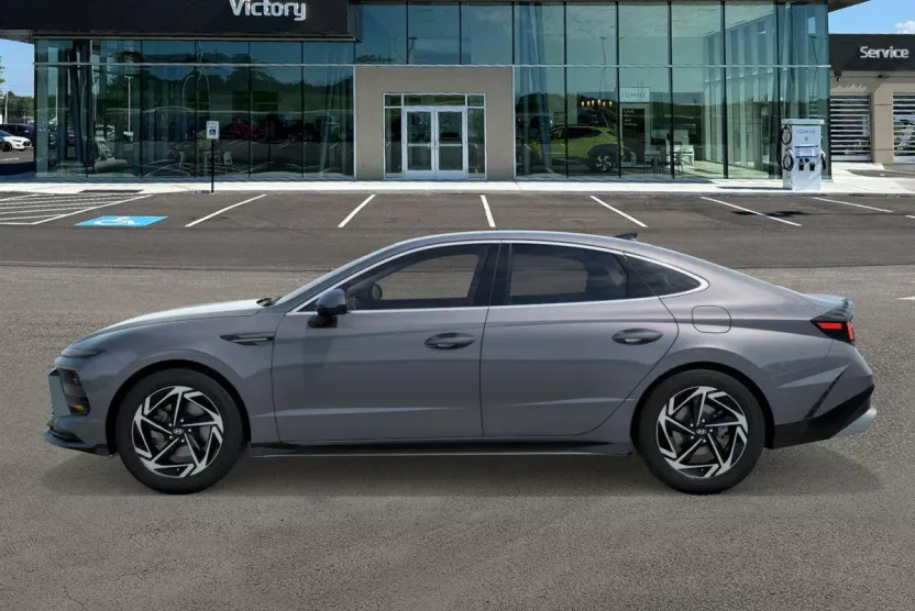 2026 Hyundai Sonata SEL Sport photo 1