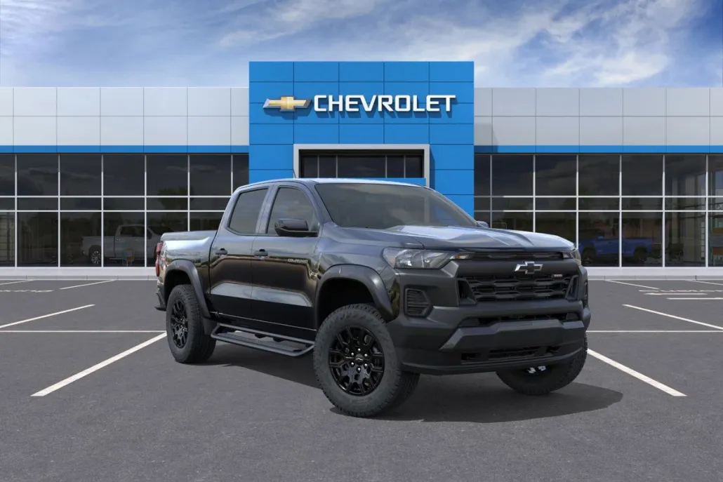 2026 Chevrolet Colorado Trail Boss photo 1