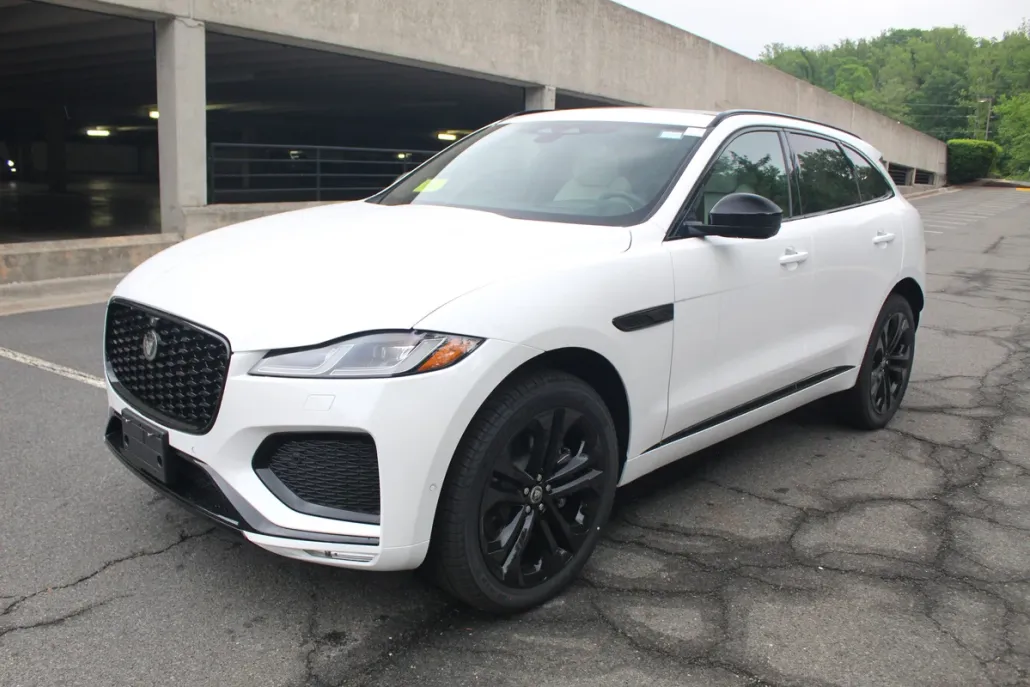 2026 Jaguar F-PACE P250 R-Dynamic S photo 1