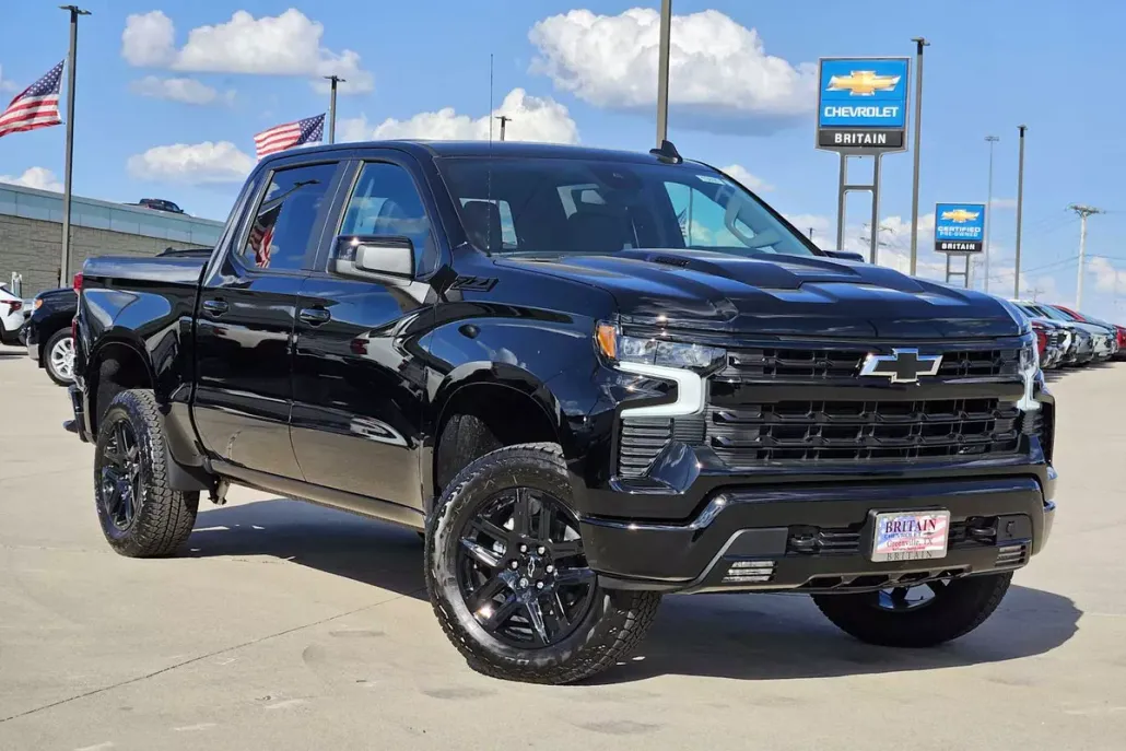 2026 Chevrolet Silverado 1500 LT Trail Boss photo 1