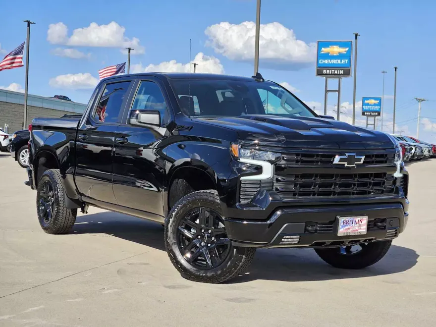 2026 Chevrolet Silverado 1500 LT Trail Boss photo 1