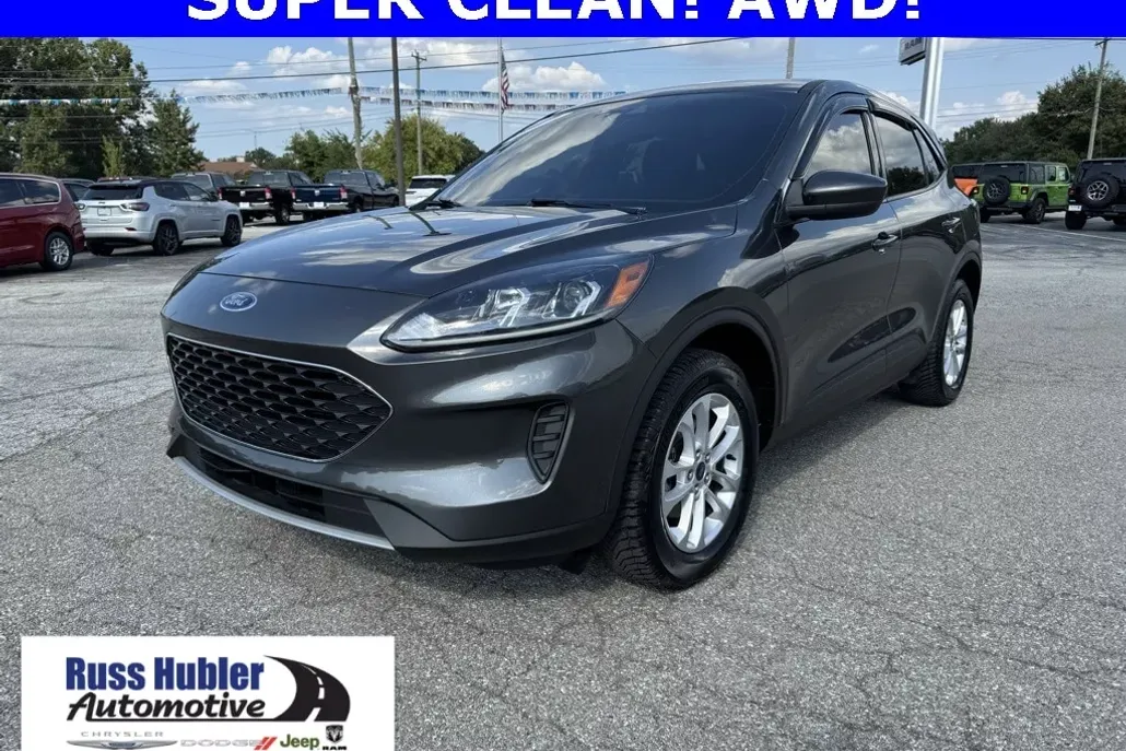 2020 Ford Escape SE photo 1