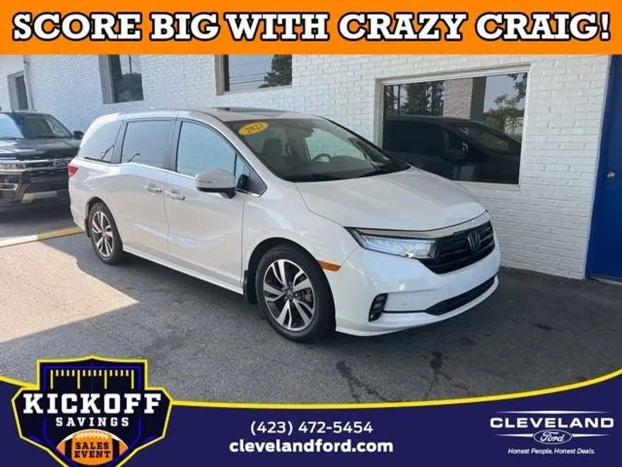 2023 Honda Odyssey Touring photo 1