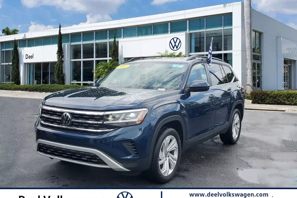2023 Volkswagen Atlas SE Technology photo 1