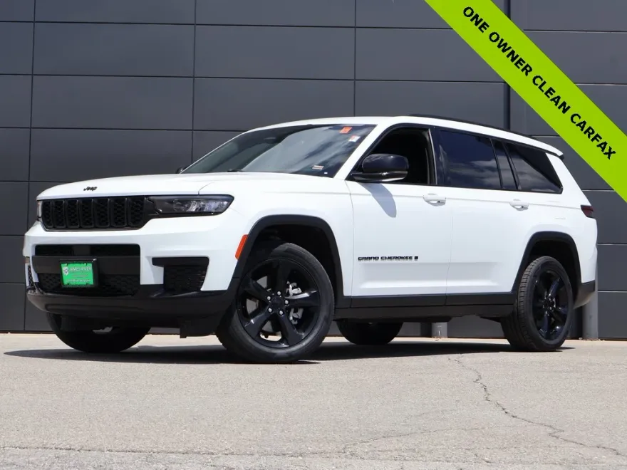 2023 Jeep Grand Cherokee Altitude photo 1