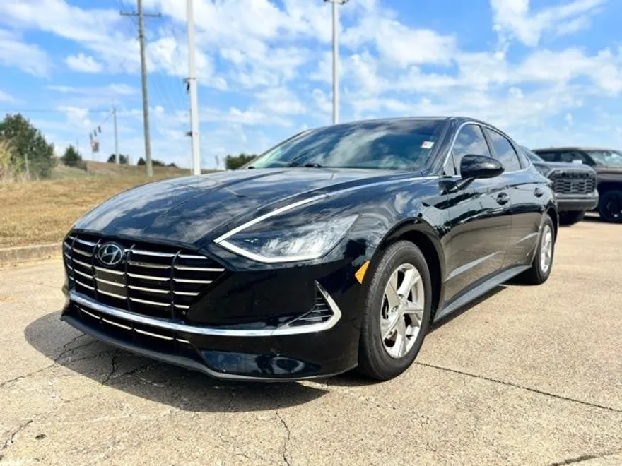 2021 Hyundai Sonata SE photo 1