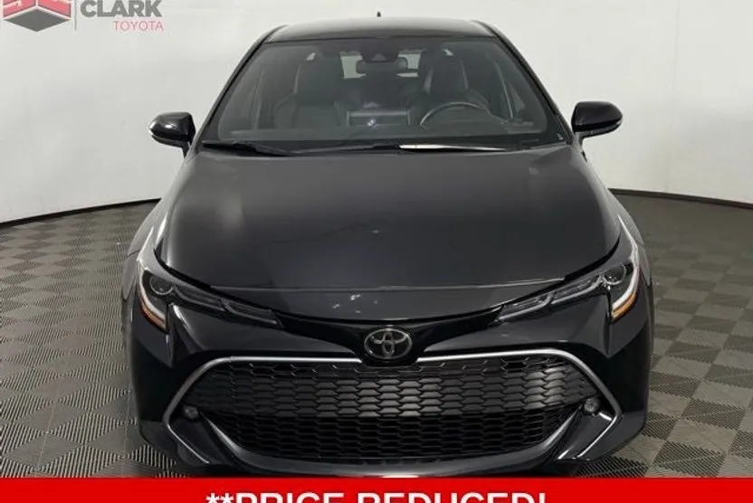 2022 Toyota Corolla XSE photo 1