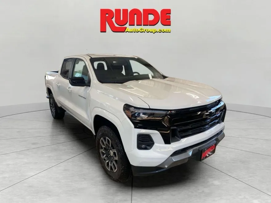 2026 Chevrolet Colorado Z71 photo 1