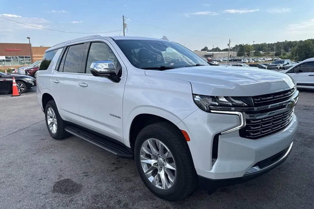 2023 Chevrolet Tahoe Premier photo 1